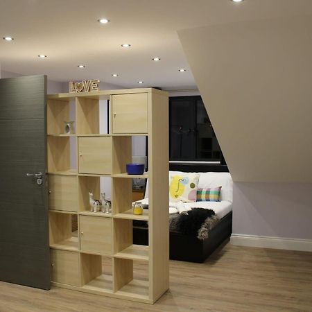 5 Star Apartment Лондон Экстерьер фото